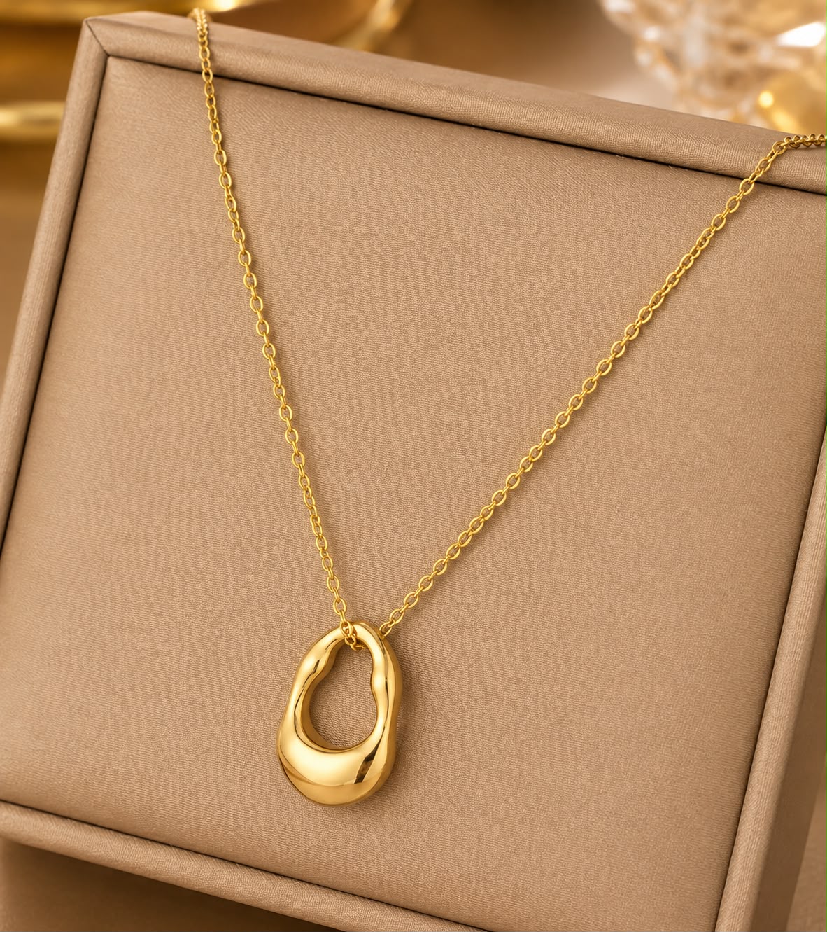 Sia Necklace